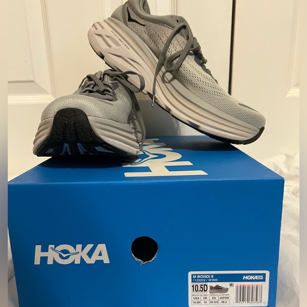Hoka Men’s Bondi 8 Size 10.5D